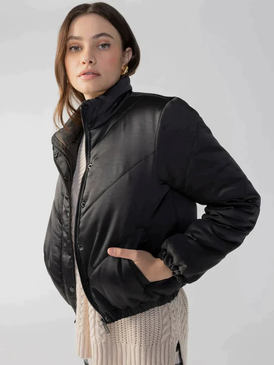 Veste matelassée noire.